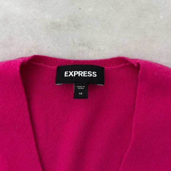 Express Sweater Pink V Neck Long Sleeve Soft Cozy Knit Fitted Womens XS - Picture 4 of 8